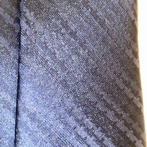 Unisex Dress Skinny Tie, J. Ferrar, Dark Blue Fancy Pattern, 60”
